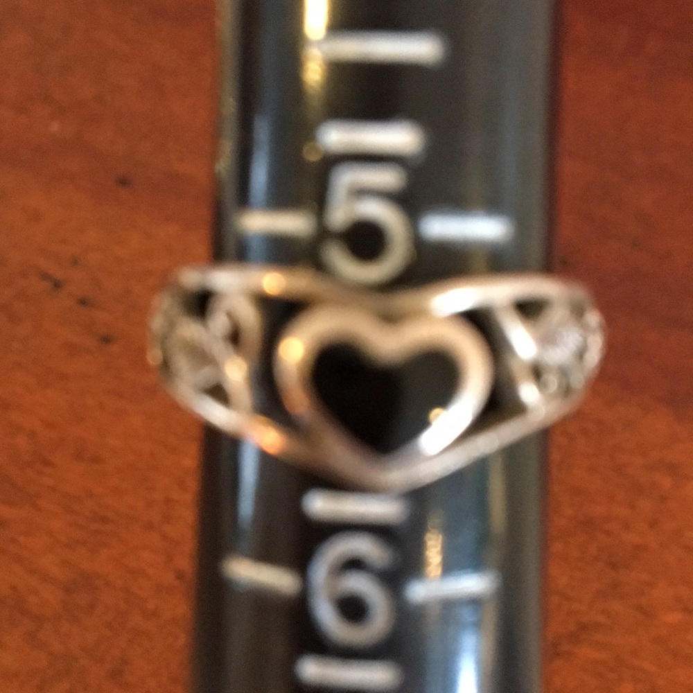 Vintage sterling silver Onyx heart ring - Picture 4 of 4